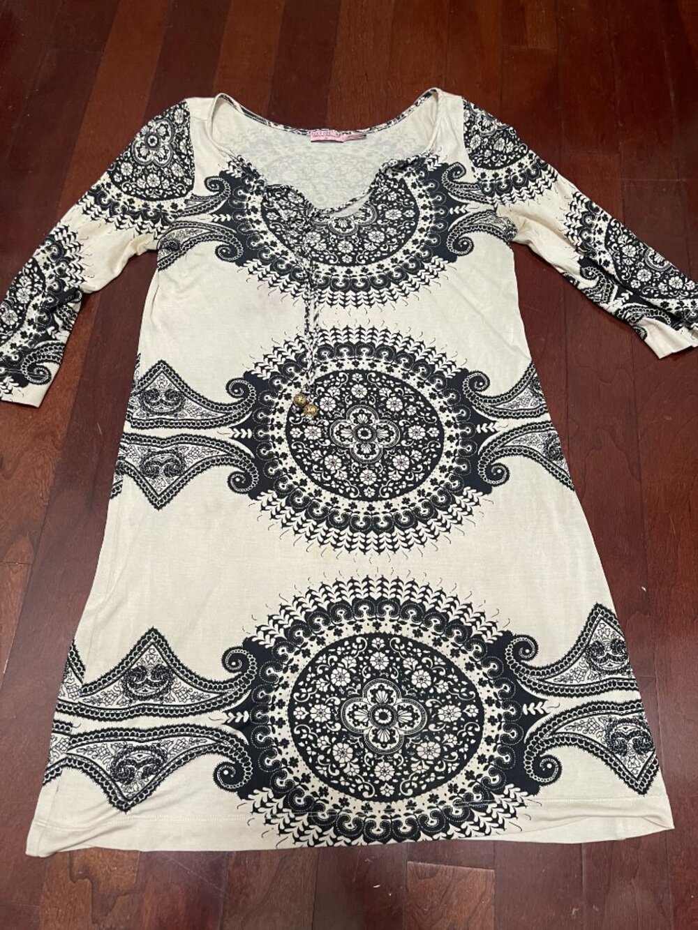 Juicy Couture Silk Blend Medallion Paisley Tunic Dress Medium - Picture 8 of 12